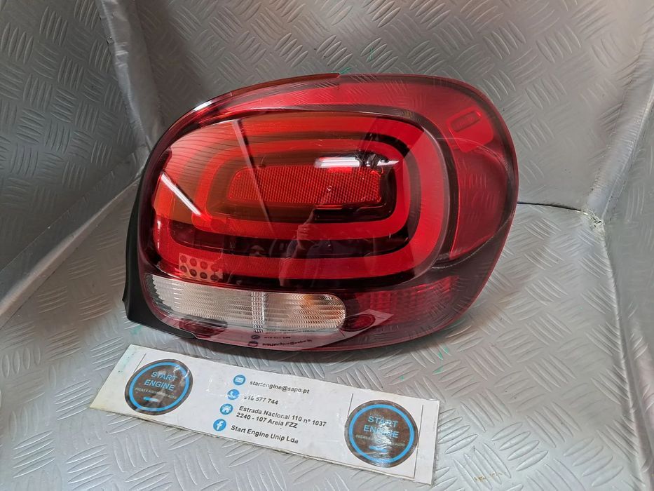 Farolim Citroen C3 III direito 2016-2022
