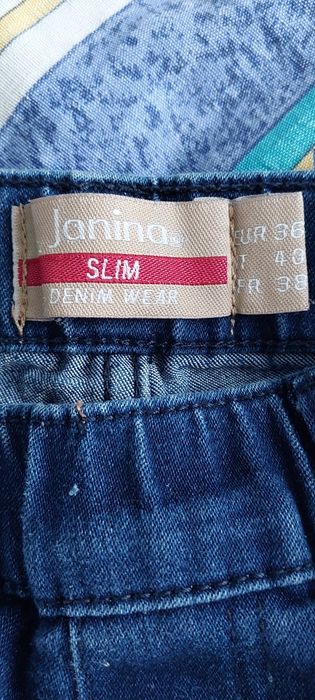 Spodnie rurki na gumie jeansowe dżinsowe dziny M janina