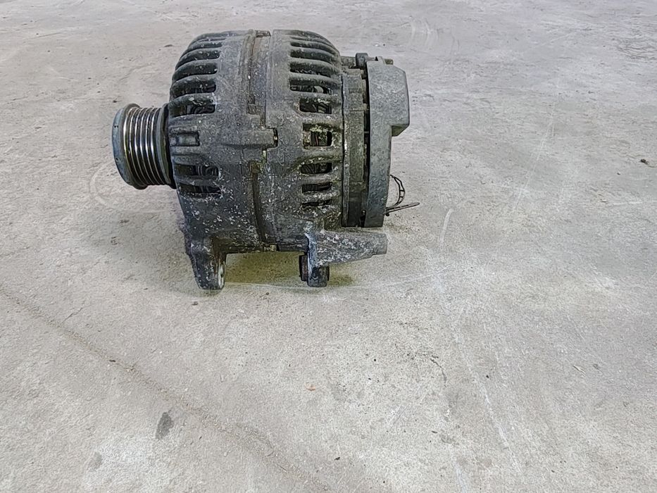 Audi A4 B6 B7 2.0 tdi alternator 140A 06f.903.023j i inne