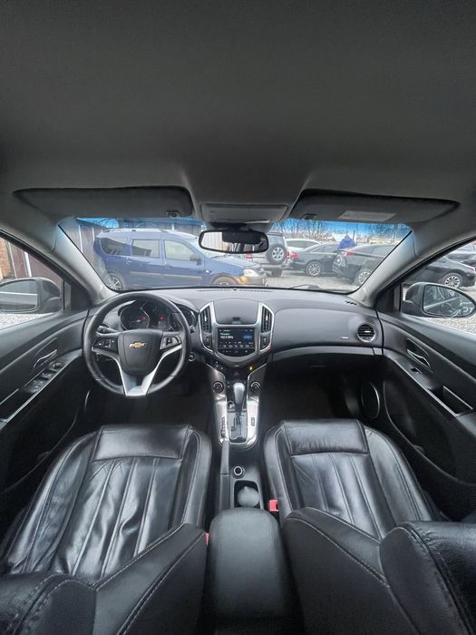 Chevrolet Cruze максимальна комплектація