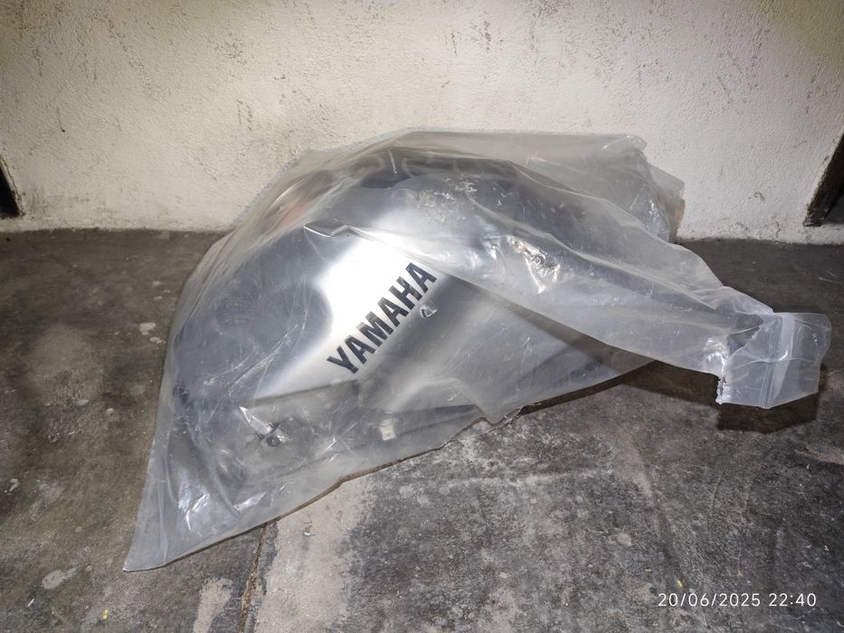 YAMAHA TDM 900 - Deposito Gasolina