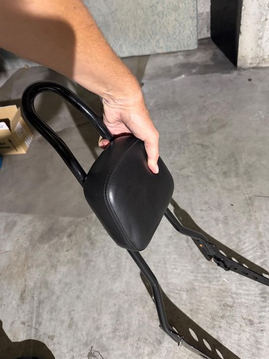 Sissy Bar King/Passenger Backrest 25" Detachable Luggage Rack for Harley-Davidson Softail Street Bob - Black