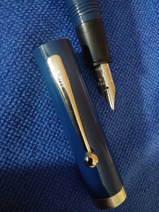 Caneta Sheaffer No Nonsense de aparo azul