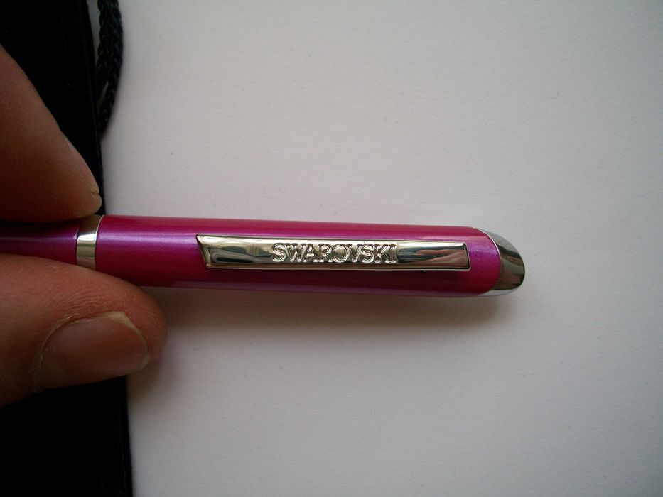 шариковая ручка Swarovski 5281124 Crystal Starlight  цвет фуксия ориг.
