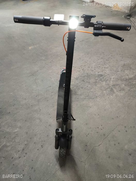 Xiaomi Electric scooter 6 sem uso, apenas 60km.