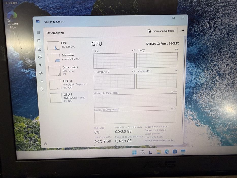 Portátil Asus A541U 15.6” i7 7th 8GB RAM 250GB SSD Nvidia 920MX 2GB bateria nova