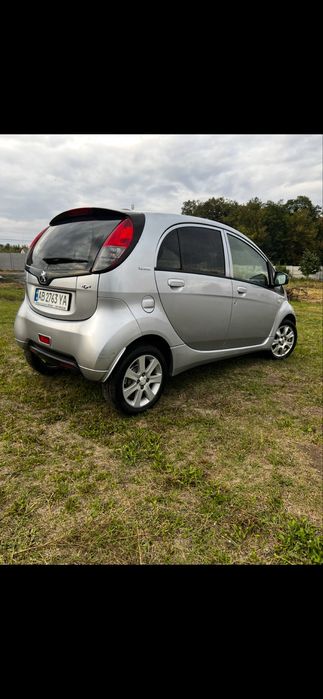 peugeot ion 2015