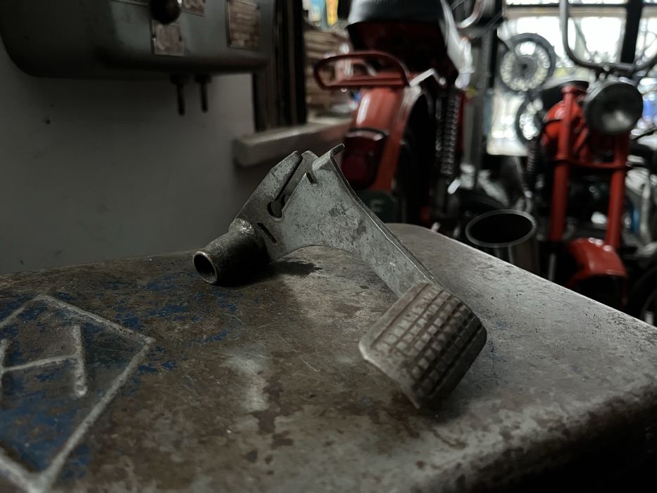 Simson SR50 Skuter pedał nóżka hamulca tył oryginał