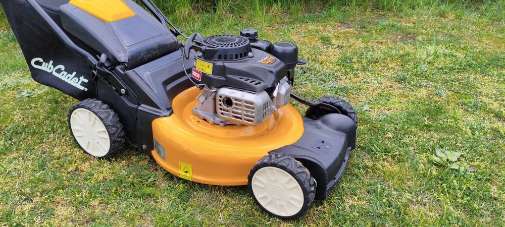 Kosiarka spalinowa CubCadet, 2,2 KM