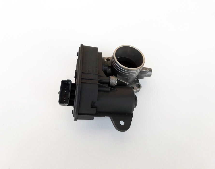 Дросельна заслонка Peugeot 108. 2008. 208. 301. 308 - 1.0-1.2 12V