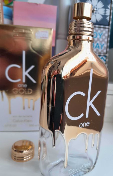 flakonik Calvin Klein CK One Gold 200 ml