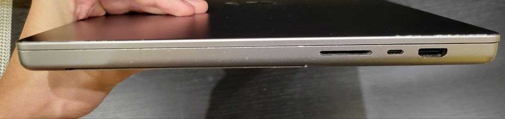 MacBook Pro 16 2021 M1 Pro 32GB RAM 512GB SSD 93%