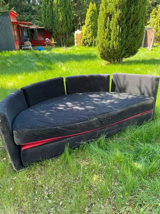 Połokrągła sofa, kanapa