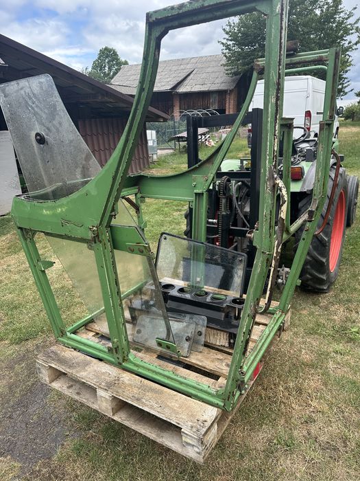 Kabina Fendt 260V