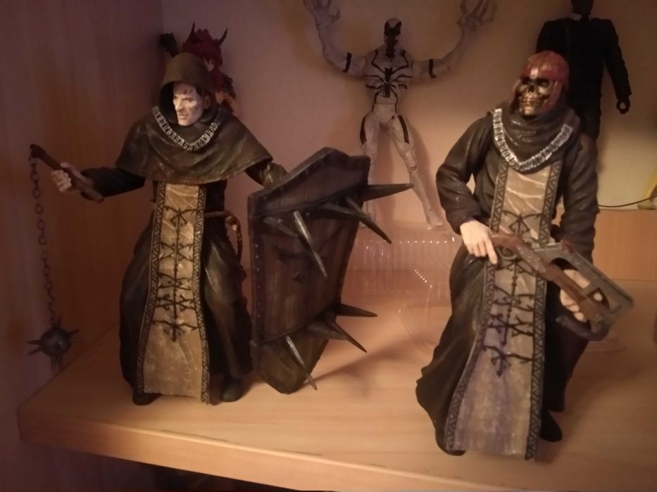 NECA Resident Evil 4 Los Illuminados Monks: 3 990 грн. - Прочие