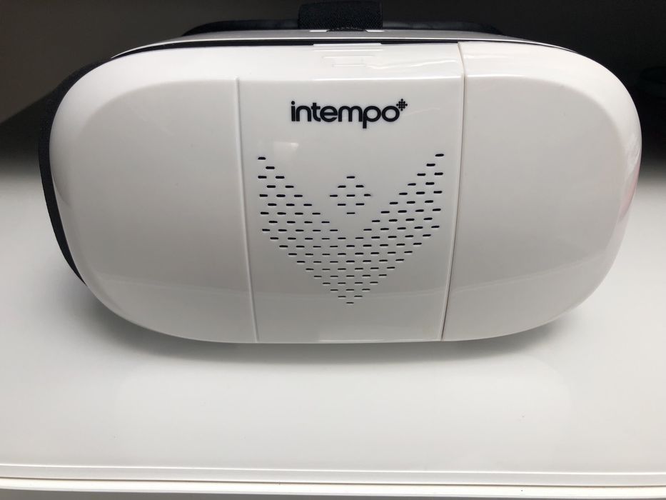 Virtual Reality Headphones64738463669250121