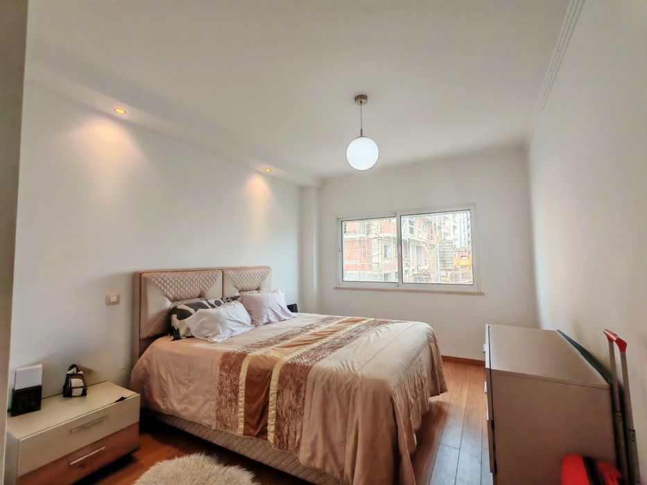 Apartamento T3 mobilado