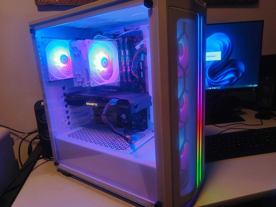 Komputer stacjonarny gamingowy/biurowy