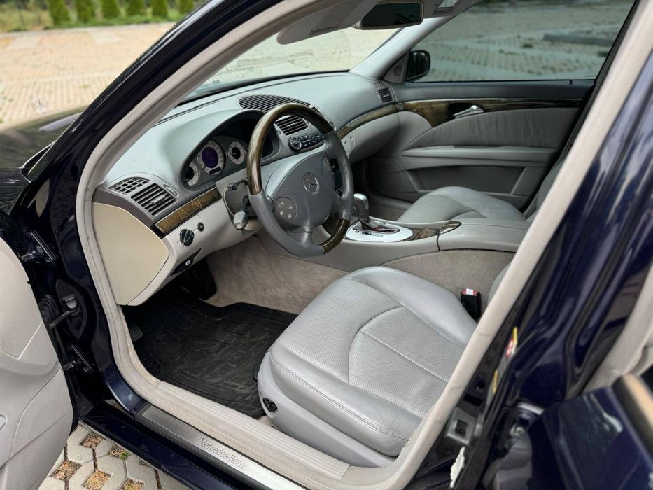 Продам Мерседес W211