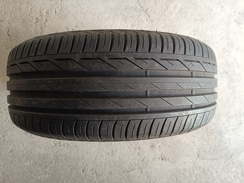 Turanza 205 55 R16 T001
