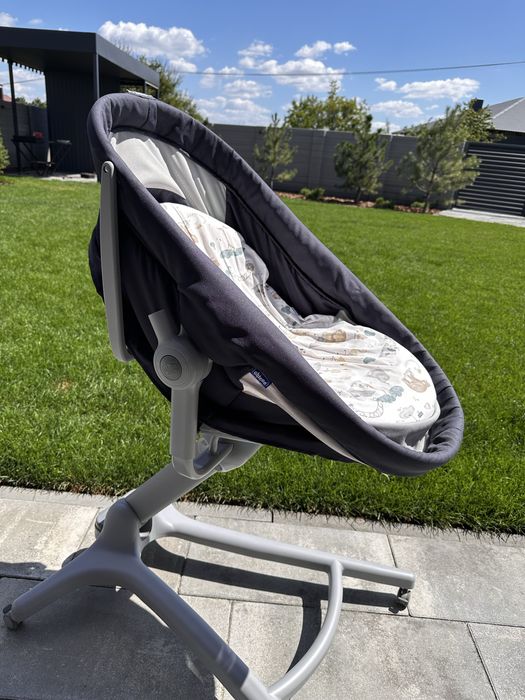 Chicco baby hug 4in1 в чудовому стані