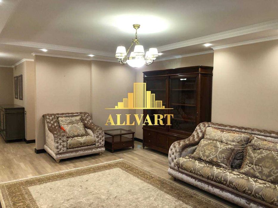 Продаж 3к квартири, вул. Єлизавети Чавдар, метро Осокорки