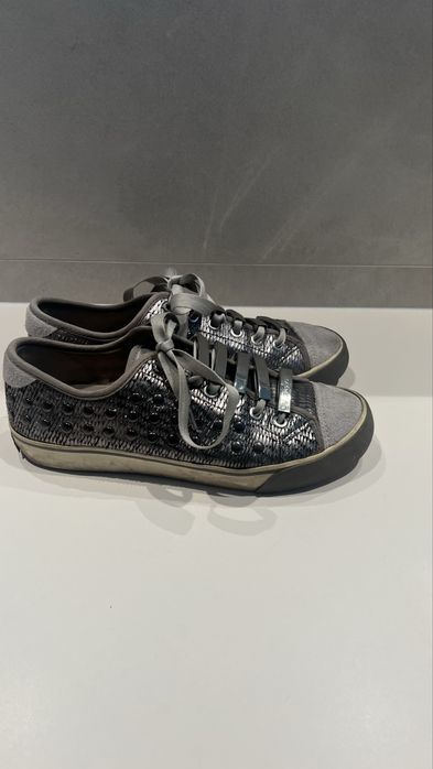 Tenis DKNY Fashion Style