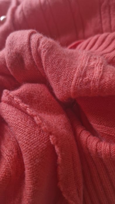 Kaszmirowy sweter damski M
