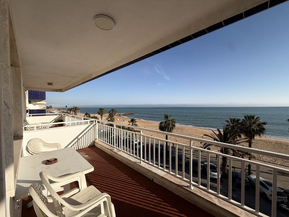 Apartamento T2 em Quarteira, Loulé - Vista Mar