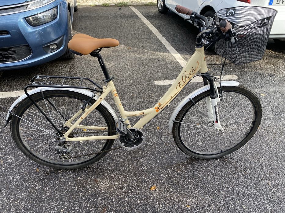 Bicicleta Eleven City 700
