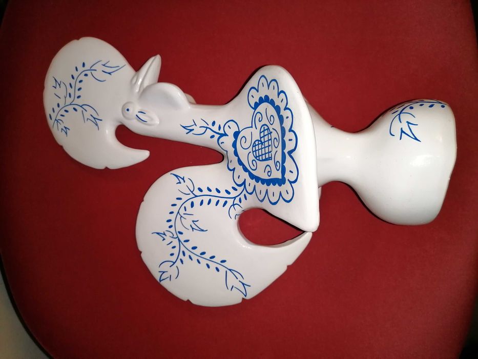 Galo de Barcelos pintada à mão