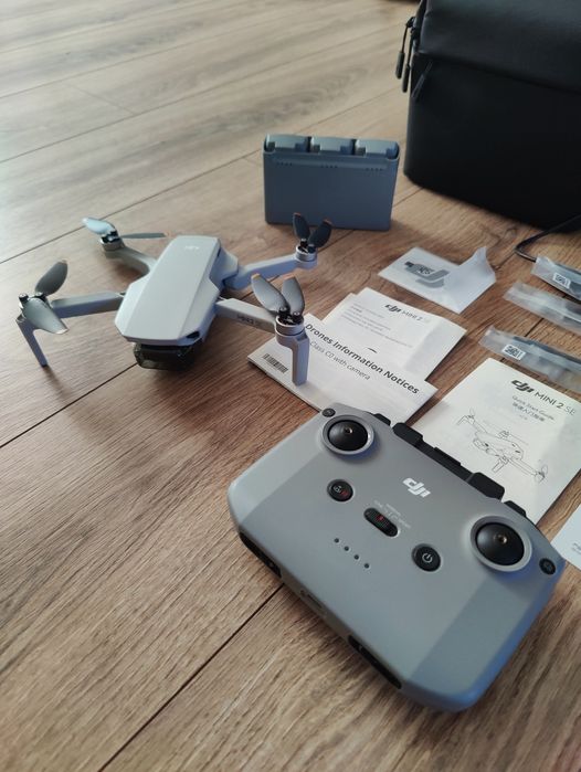 Dron DJI Mini 2 SE Fly More Combo - gwarancja, jak nowy