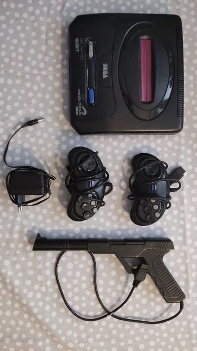 Konsola Sega Mega Drive 2 + Dodatki!