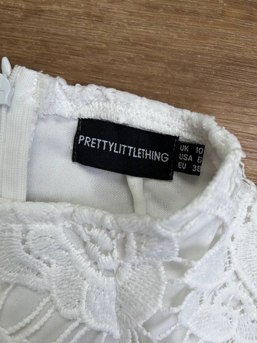 Сукня молочного кольору