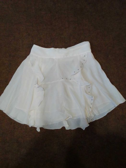 Юбка ZARA made in Turkey.