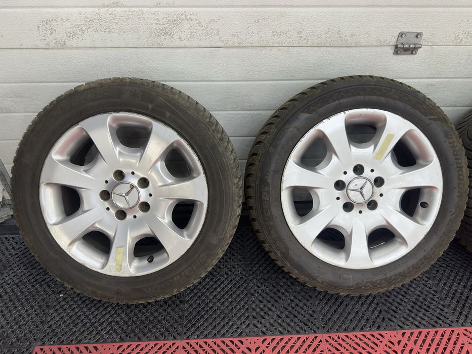Koła 16 cali z oponami zimowymi Hankook Mercedes w203