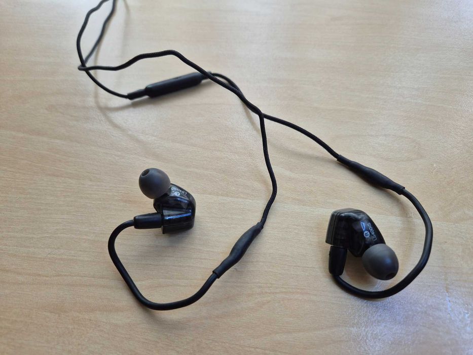 Słuchawki przewodowe audio-technica ATH-LS400iS