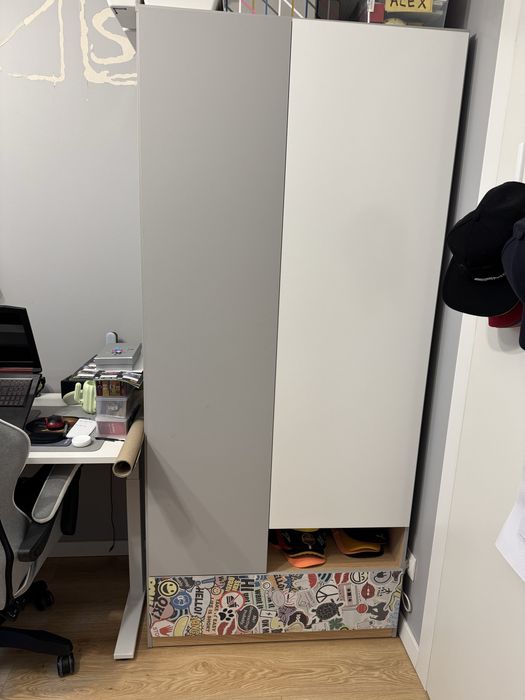 Zestaw szafa i komody Black Red White