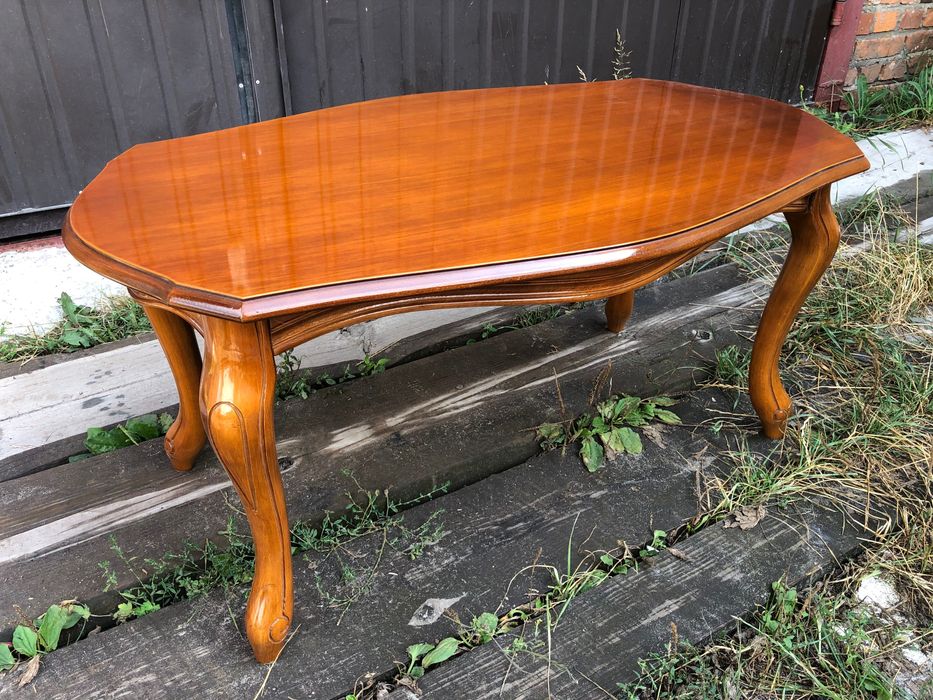 Журнальний столик бароко