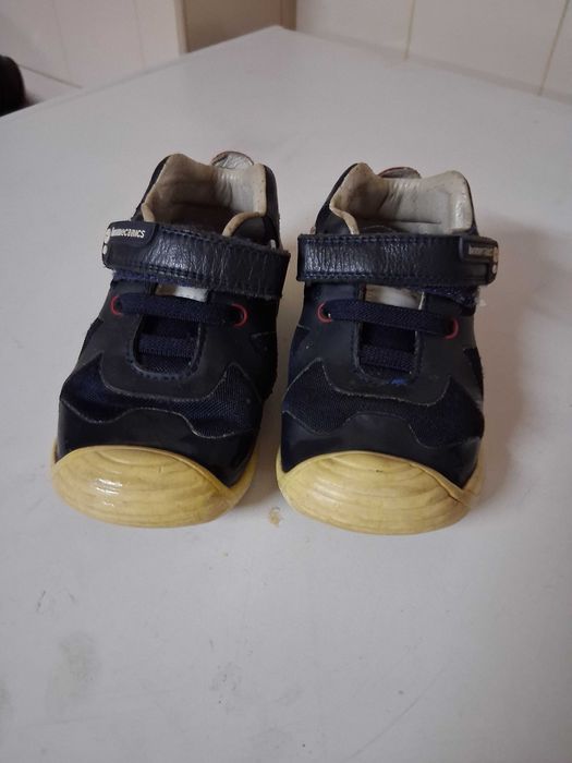 Sapatos Biomecanics azul marinho 24