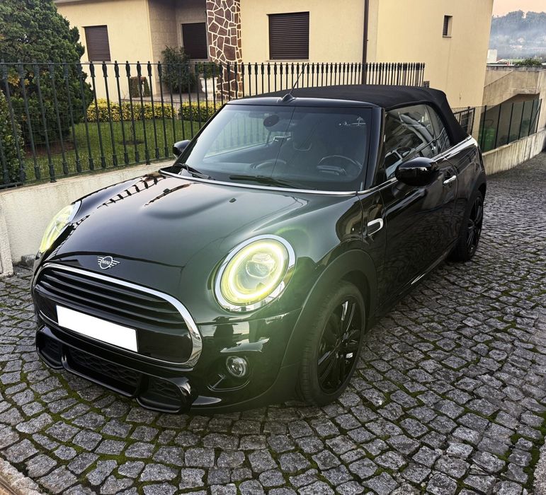 MINI Cabrio Cooper Premium JCW Auto