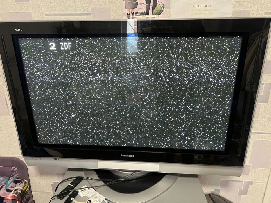 Телевізор Panasonic TH-42PA30