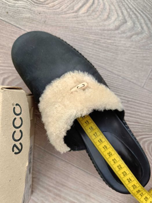 Ессо клогі 38 розмір