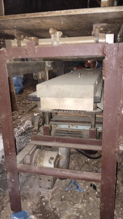 Станок стругальний рейсмус