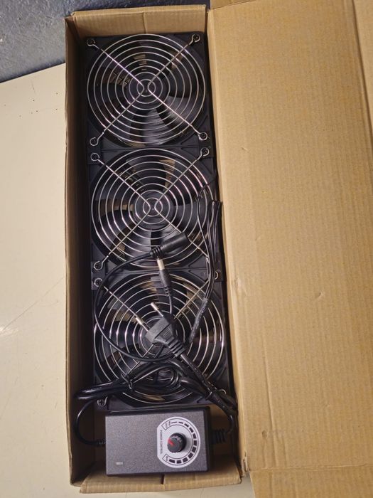 Wentylator serwerowni lub obudowy komputera Lofter 12V