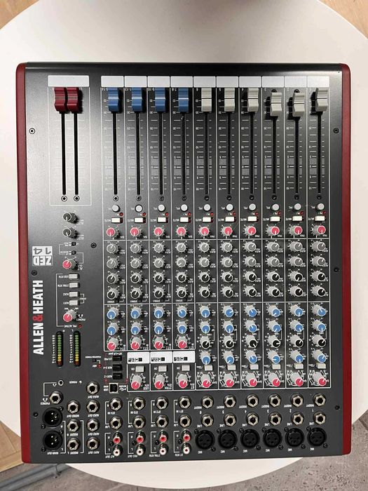 Allen & Heath ZED-14 mikser audio wzmacniacz