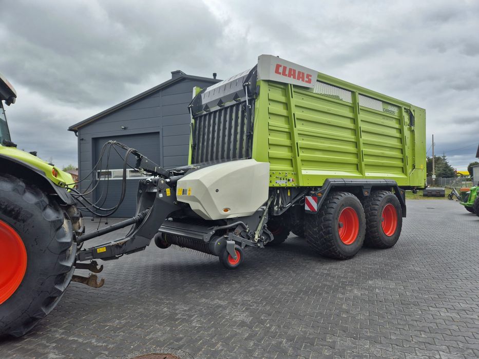 Przyczepa samozbierająca Claas Cargos 8400 rok 2017