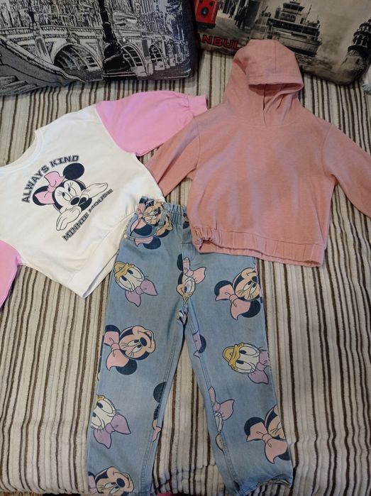 Речі на дівчинку