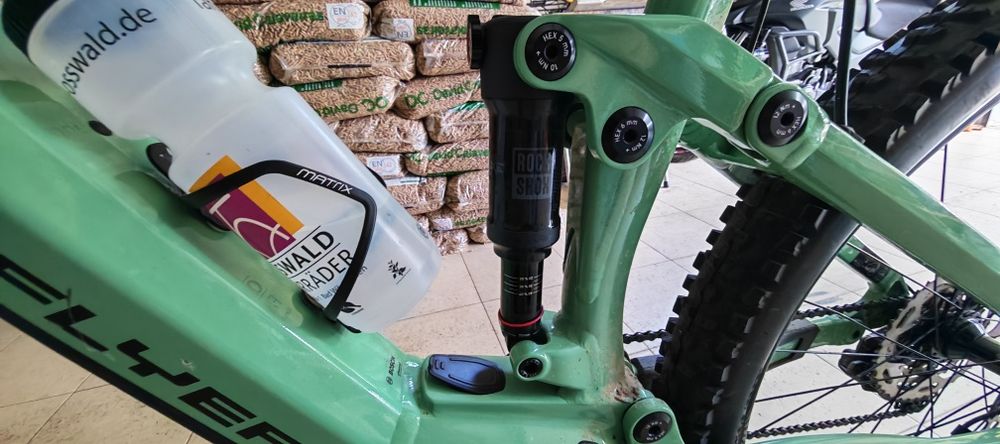 Bicicleta elétrica Flyer uproc 3