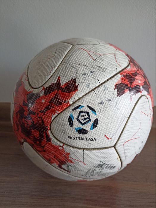 Piłka adidas Krasava